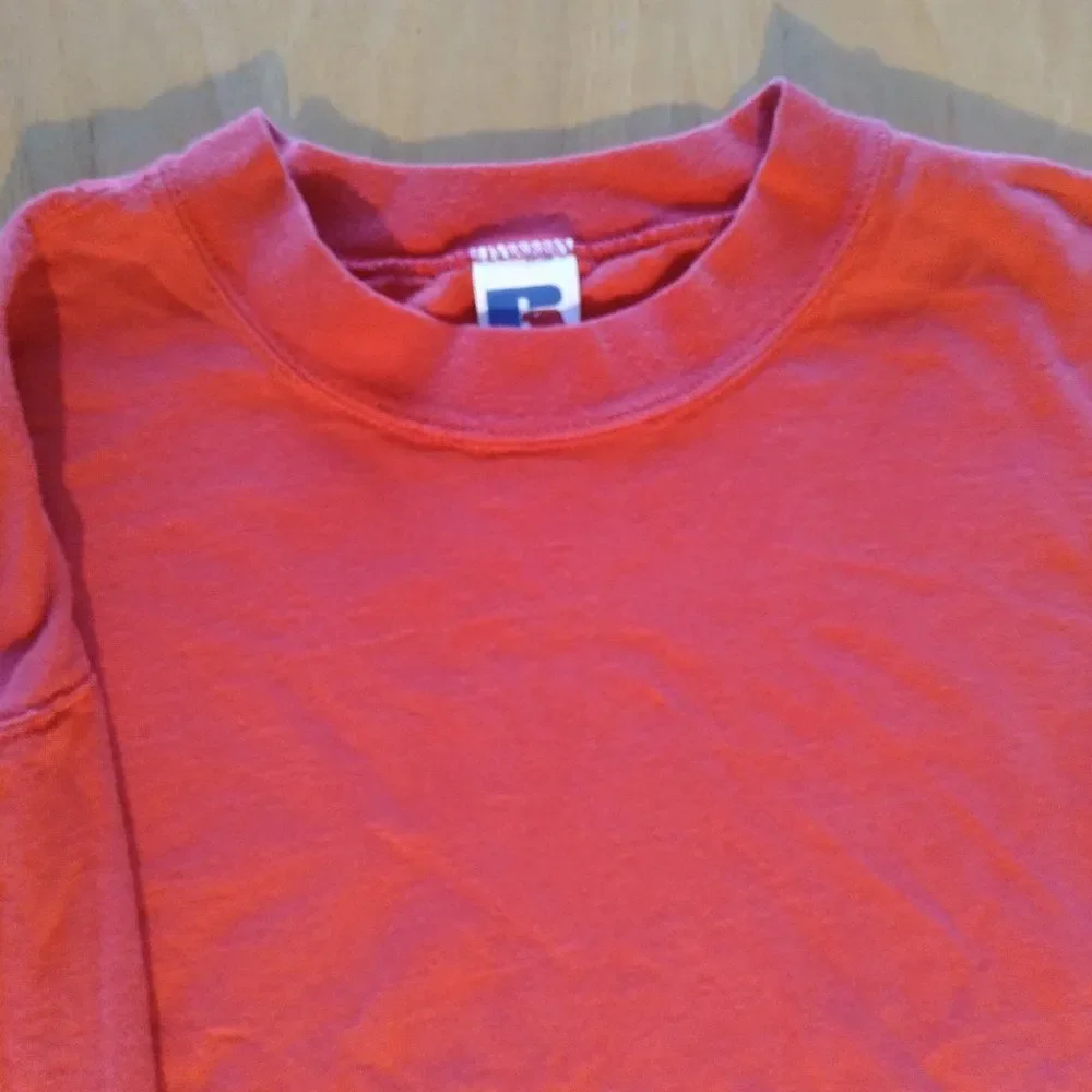 Vintage Russell Athletic Blank Long Sleeve T-Shirt Red